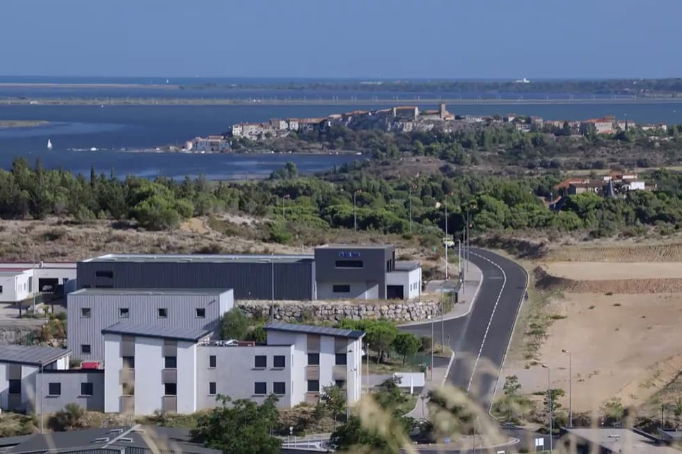 Les balcons de St-Hippolyte & Odeon - Vidéo dézoom Bages